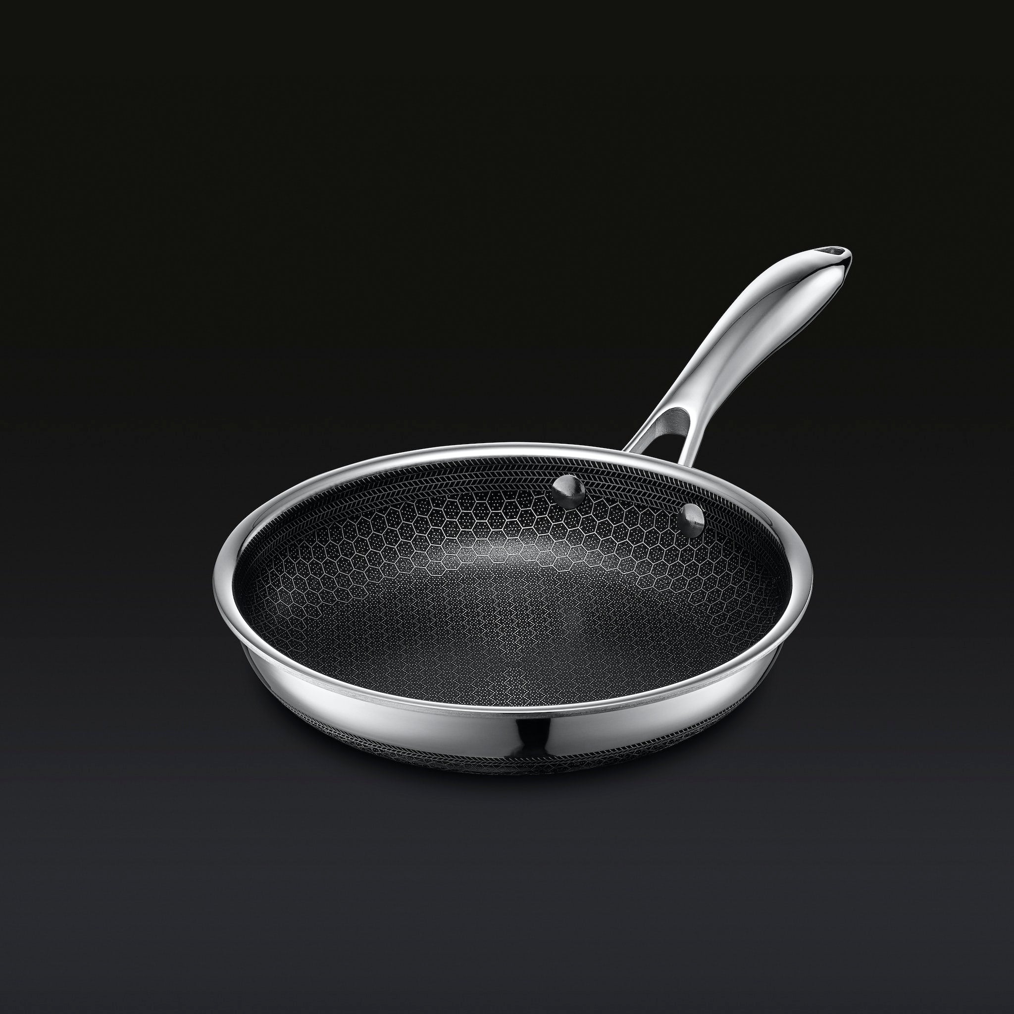 20 cm HexClad Hybrid Pan with Lid